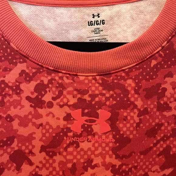 NWT Women’s Under Armour Digital Camo Sweatshirt - Picture 5 of 9